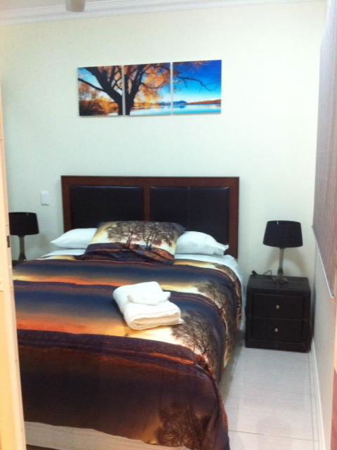 Nomikis\'On The Avenue - Accommodation ACT 21