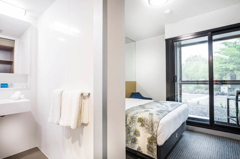 Mercure Darwin Airport Resort - Accommodation ACT 10