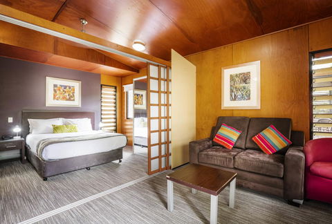 Mercure Darwin Airport Resort - Accommodation ACT 2