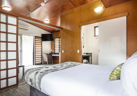 Mercure Darwin Airport Resort - Accommodation ACT 4
