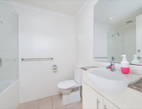 Seaspray Villa 5 - Accommodation ACT 8