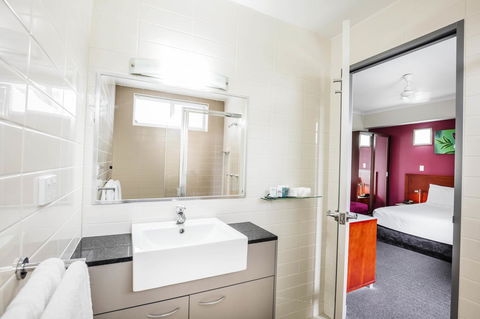 Novotel Darwin Airport - Accommodation ACT 10