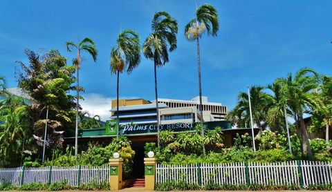 Palms City Resort - Accommodation ACT 8
