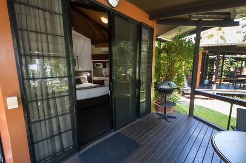 Palms City Resort - Accommodation ACT 28