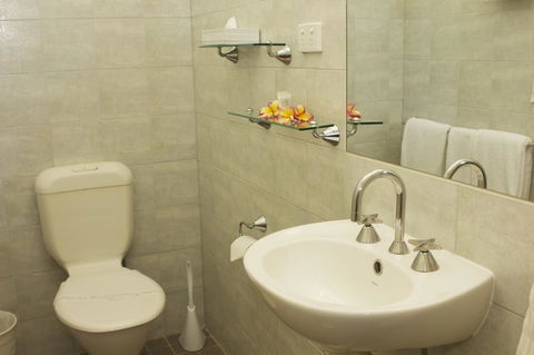 Palms City Resort - Accommodation ACT 18