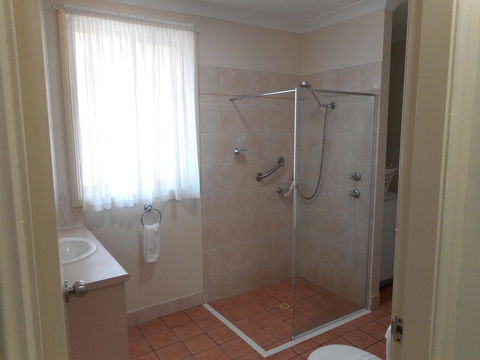 Beaches Serviced Apartments - Accommodation ACT 24
