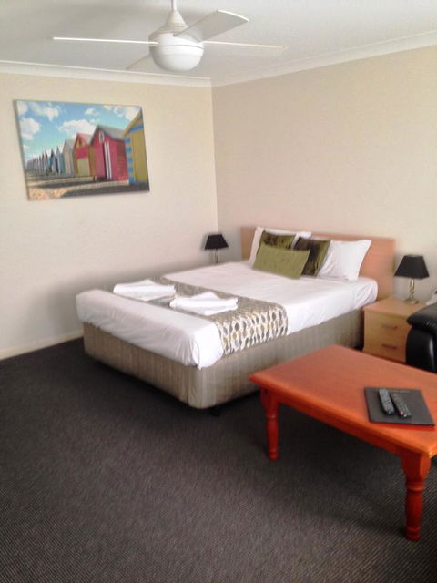 Beaches Serviced Apartments - Accommodation ACT 36