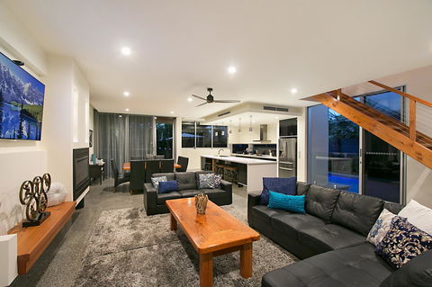 Salt Village Retreat - Accommodation ACT 2
