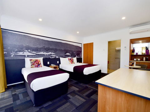 Mercure Alice Springs Resort - Accommodation ACT 1
