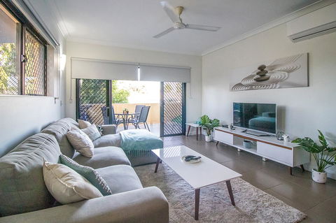 ZEN QUEST - The NOMADS PAD Near Nightcliff Markets & Sunset Foreshore - Accommodation ACT 2