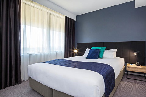 Mantra MacArthur Hotel - Accommodation ACT 13