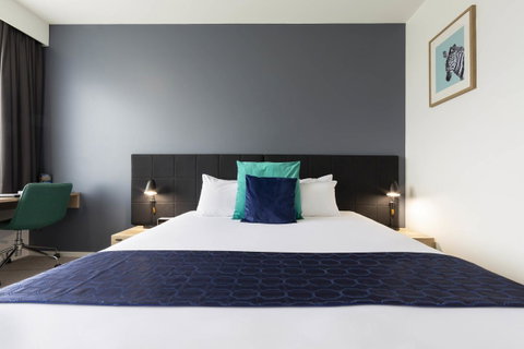Mantra MacArthur Hotel - Accommodation ACT 22