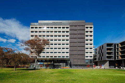 Mantra MacArthur Hotel - Accommodation ACT 11