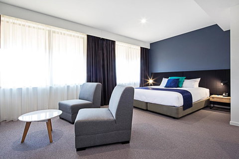 Mantra MacArthur Hotel - Accommodation ACT 15