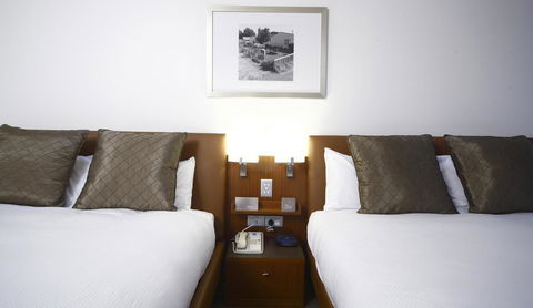 Novotel Canberra - Accommodation ACT 18