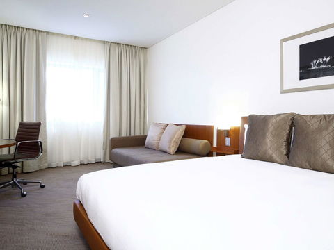 Novotel Canberra - Accommodation ACT 0
