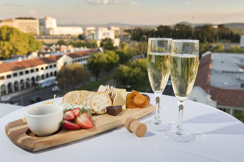 Novotel Canberra - Accommodation ACT 36