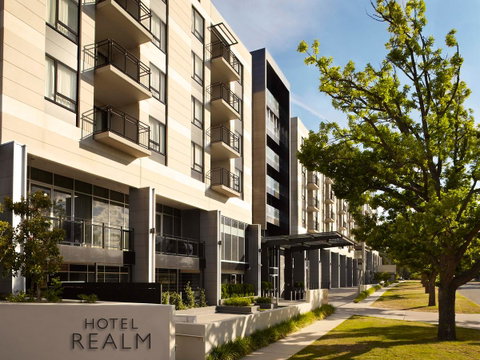 Hotel Realm - Accommodation ACT 8