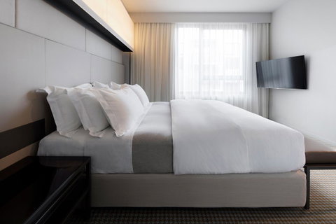 Hotel Realm - Accommodation ACT 11
