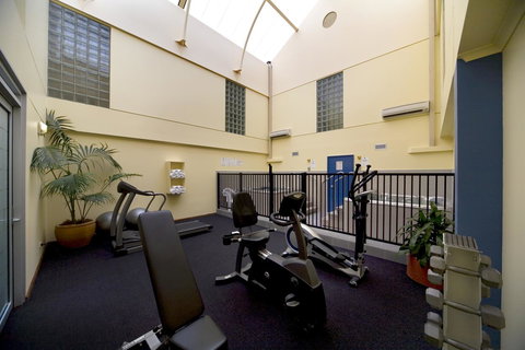 Madison Capital Executive Apartments - Accommodation ACT 6