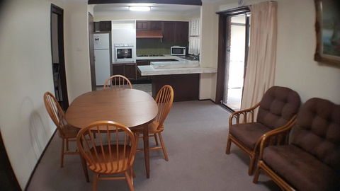Boondilla House - The Entrance, NSW - Accommodation ACT 3
