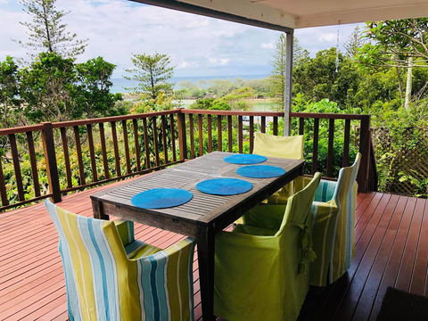 BOSCOBEL COTTAGE - MAGICAL BEACH & RIVER VIEWS - KINGSCLIFF - Accommodation ACT 1