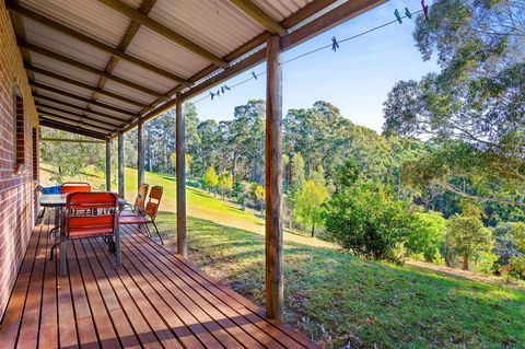 Braeside Cabin Three - Parsonsia - Accommodation ACT 3