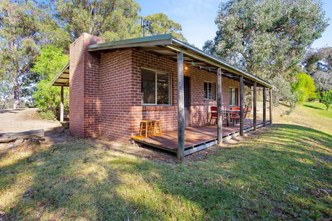 Braeside Cabin Three - Parsonsia - Accommodation ACT 0