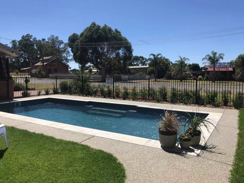 Bridge Motor Inn Tocumwal - Accommodation ACT 2