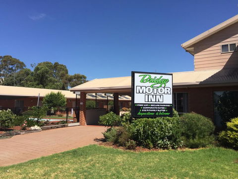 Bridge Motor Inn Tocumwal - Accommodation ACT 0