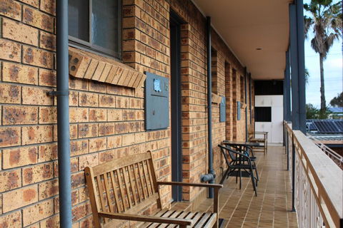 Bridge View Motel - Accommodation ACT 1