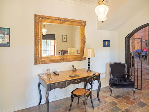 Brigham House - Accommodation ACT 3