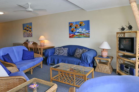 Bright & Comfortable In Quiet Location - Accommodation ACT 1