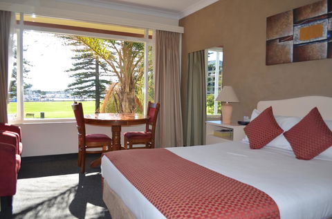 Buffalo Motor Inn - Accommodation ACT 2