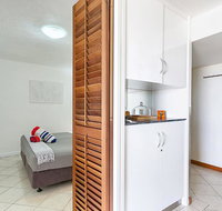 Cairns Esplanade Apartment - Accommodation ACT