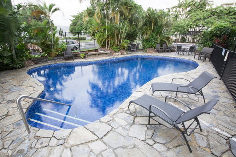 Cairns Plaza Hotel - Accommodation ACT 0