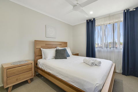 CANAL HOME NEAR MOOLOOLABA - Accommodation ACT 2