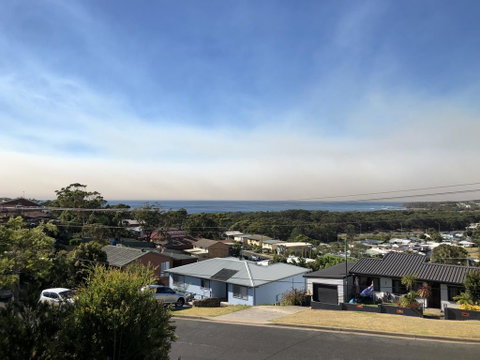 Canberra Cres 42 Burrill Lake - Accommodation ACT 0