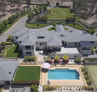 Canberra Luxury Estate - Accommodation ACT