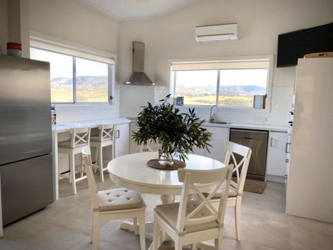 Capannone @ Mystery Hills - Accommodation ACT 3