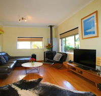 Cape Cod Beach House 25 Skyline Crescent - Accommodation ACT