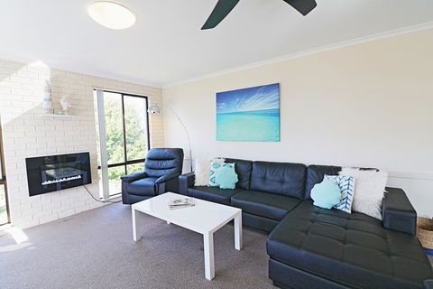 Capri Apartments - Accommodation ACT 0