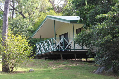 Capricorn Caves - Accommodation ACT 1