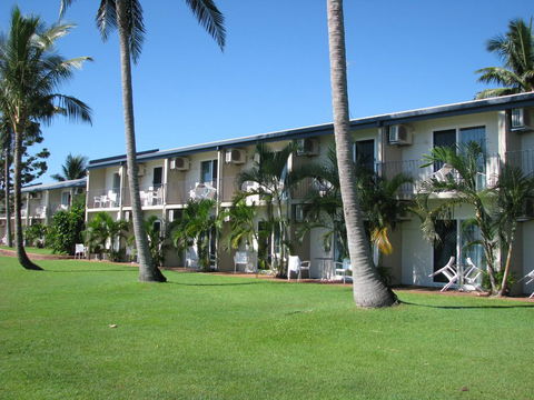 Cardwell Beachcomber Motel & Tourist Park - Accommodation ACT 0