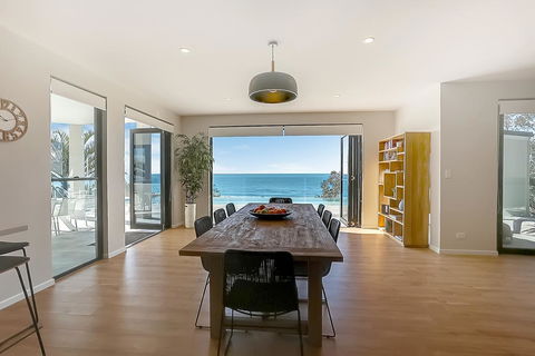 Castaways Beach Escape - Accommodation ACT 3