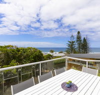 Casual Hamptons living Sunshine Beach - Accommodation ACT