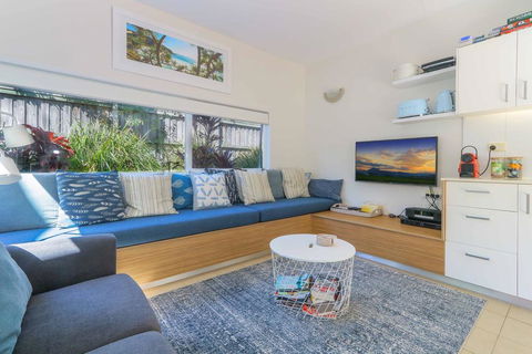 Casuarina Beach Haven - Pandanus 6 - Accommodation ACT 1