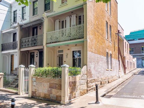 Charming Surry Hills House On Bourke - Accommodation ACT 3