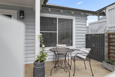 Claras Cottage - Accommodation ACT 2