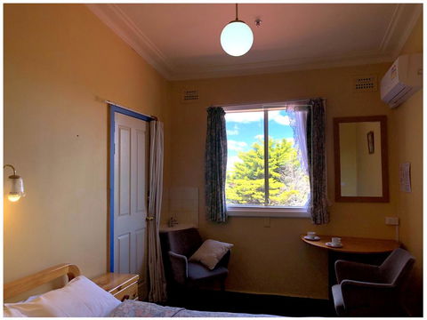 Clarendon Budget - Accommodation ACT 3